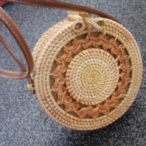 New Women Round Straw Handbag Rattan Handmade.